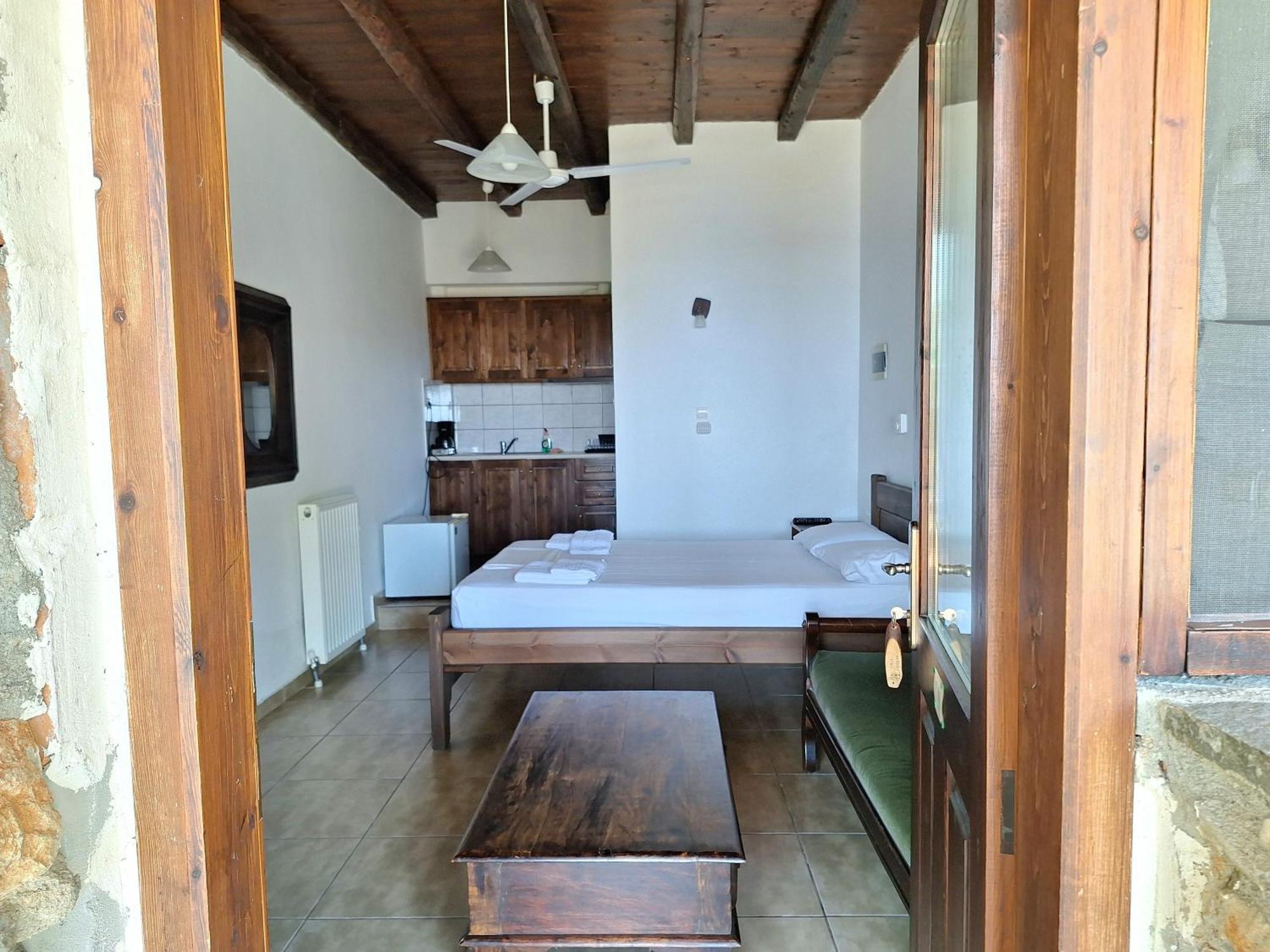 Kastania Gi Apartment Палеос Пантелеймон Стая снимка